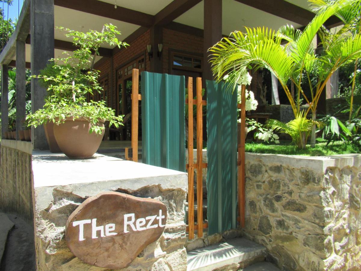 The Rezt Bed & Breakfast Ella Bagian luar foto