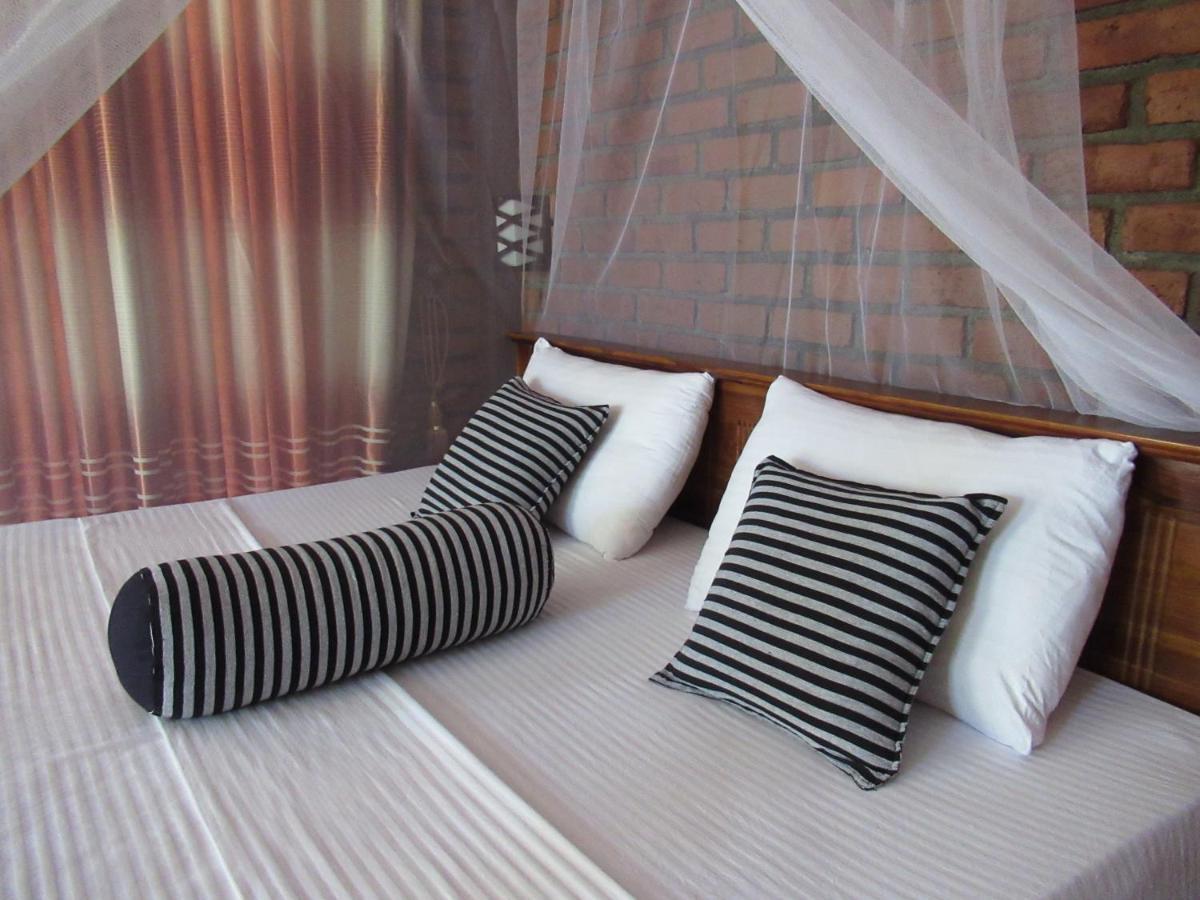 The Rezt Bed & Breakfast Ella Bagian luar foto